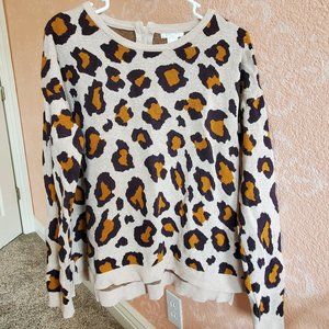 Light leopard sweater
